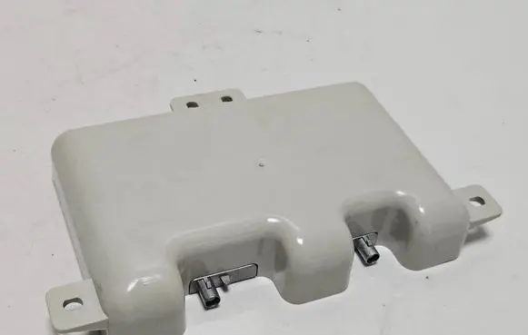 BMW M6 Aerial antenna amplifier 6957348 28009458 13600211