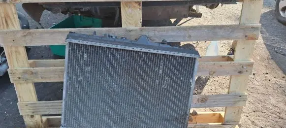 Peugeot 607 Coolant radiator