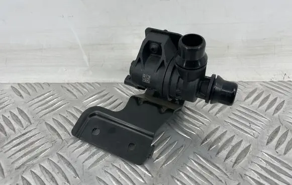 BMW iX2 (U10) Electric auxiliary coolant/water pump 5A37571 24T31721