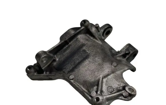 Ford Explorer VI A/C compressor mount bracket L1ME19D624BA