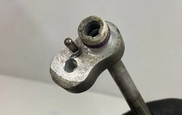 BMW 3 F30 F35 F31 Air conditioning (A/C) pipe/hose