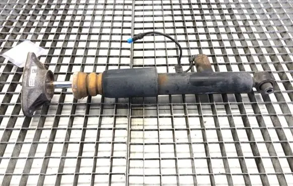 BMW 4 F36 Gran coupe Rear shock absorber/damper 6854210