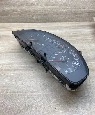 Audi A4 S4 B5 8D Speedometer (instrument cluster) 8D0919033A