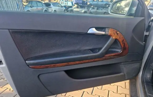 Audi A3 S3 8P Door card panel trim set 