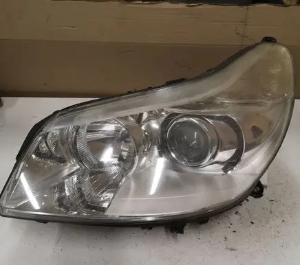 Citroen C5 Headlight/headlamp 9661316680 89901090 89900021