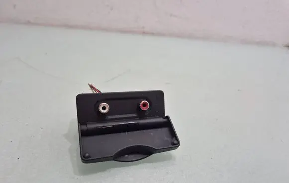 Renault Megane III AUX in-socket connector 280230001R