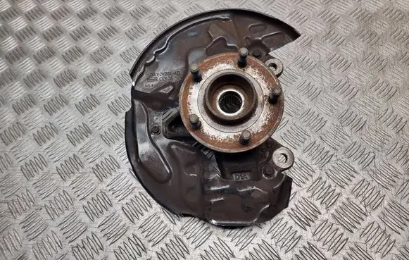 Ford Focus Front wheel hub 