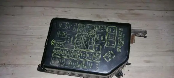 Hyundai Elantra Fuse box set 9120529642 J43