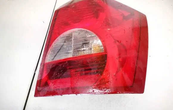 Dodge Caliber Rear/tail lights 05303752af 0530388ca