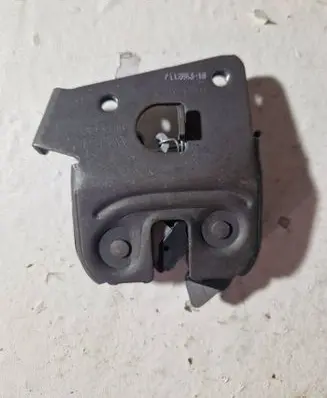 BMW 3 F30 F35 F31 Seat back rest lock catch 7112863