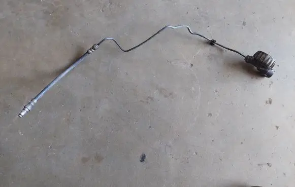 Opel Insignia A Clutch pipe/line 