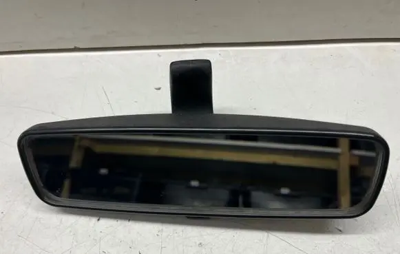 Rear view mirror (interior)