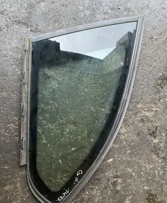 BMW 3 F30 F35 F31 Rear side window 169258
