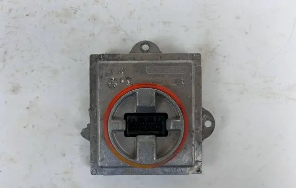 Headlight ballast module Xenon