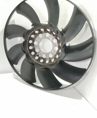 Land Rover Discovery 3 - LR3 Viscous fan clutch PGG500030