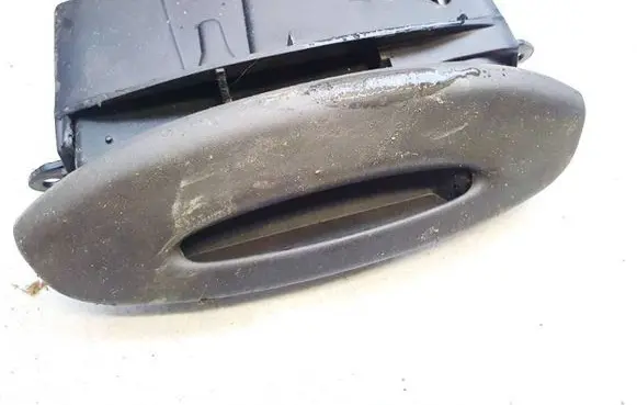 Car ashtray