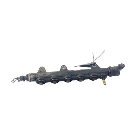 Renault Laguna III Fuel distributor 8200426550 8200853678 0445214153