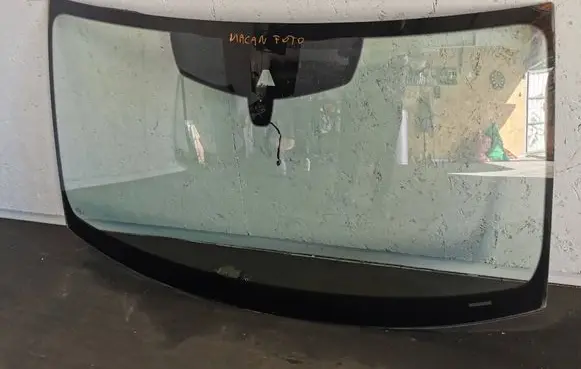Porsche Macan (95B) Front windscreen/windshield window 