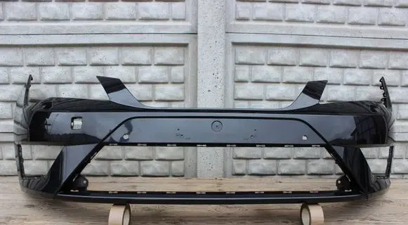 Seat Leon (5F) Front bumper 5F0807221M
