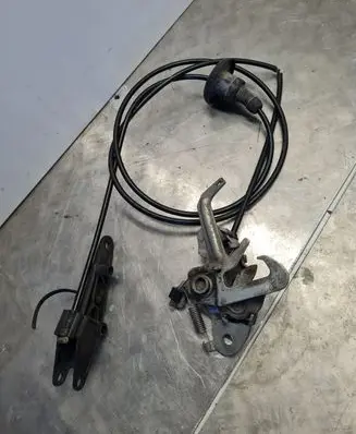 Peugeot Partner Engine bonnet/hood lock/catch 09285 0301201 0940