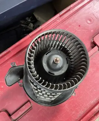 Heater fan/blower