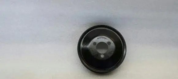 Opel Astra J Water pump pulley 55566794