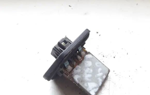 KIA Carnival Heater blower fan relay 