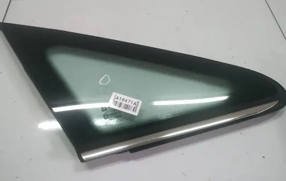Opel Zafira B Front triangle window/glass AS2