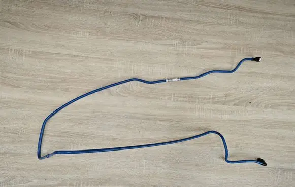 BMW 8 G16 Fuel line pipe 7442838