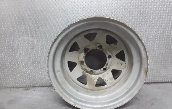 Nissan Patrol Y60 R15 steel rim 