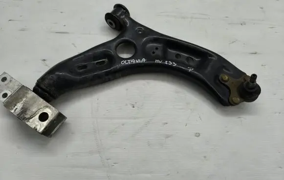 Skoda Octavia Mk2 (1Z) Front control arm 1K0199232J