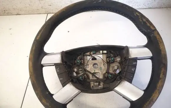 Ford Focus Steering wheel 4M513600