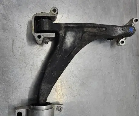 Volvo XC90 Front control arm 32246810