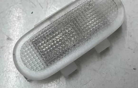 Renault Megane IV Boot/trunk interior light 8200163892