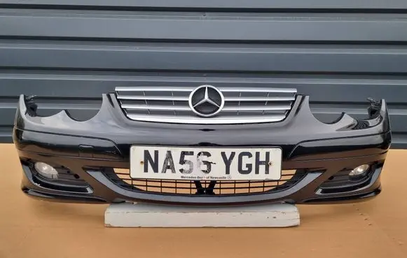 Mercedes-Benz C W203 Front bumper