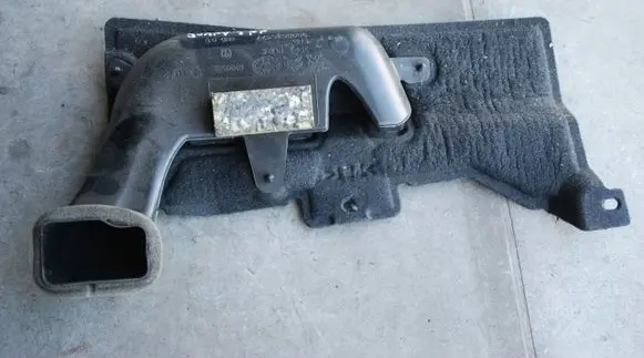 Citroen Jumpy Cabin air duct channel 9808635377