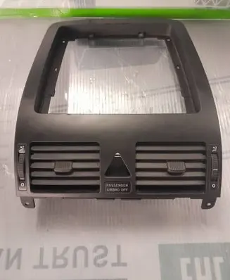Volkswagen Touran I Dash center air vent grill 1T1819728B