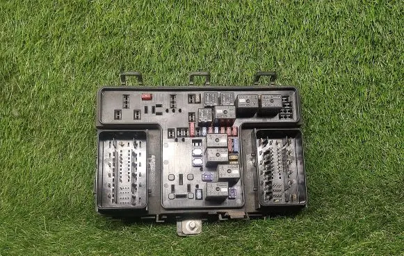 Ford Fusion II Power management control unit DG9T14A067BF