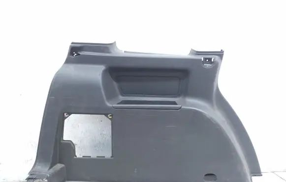 Trunk/boot side trim panel