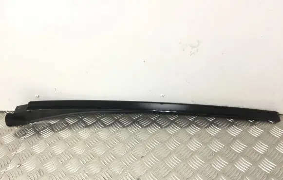 Mercedes-Benz E W238 Windshield trim A2386905200