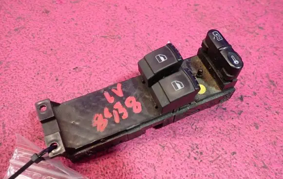 Volkswagen Golf IV Quarter vent window switch 1J3959857B