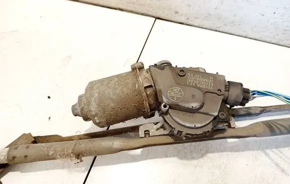 Toyota Hilux (AN10, AN20, AN30) Wiper motor 851100k051 ae159300-2321