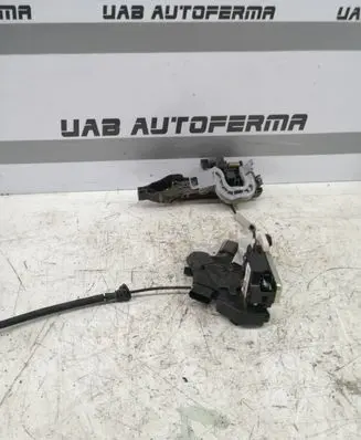 KIA Ceed Rear door lock