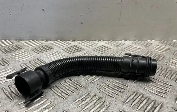 BMW 3 E92 E93 Breather hose/pipe 7803842