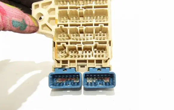 Toyota Land Cruiser (HDJ90) Other control units/modules