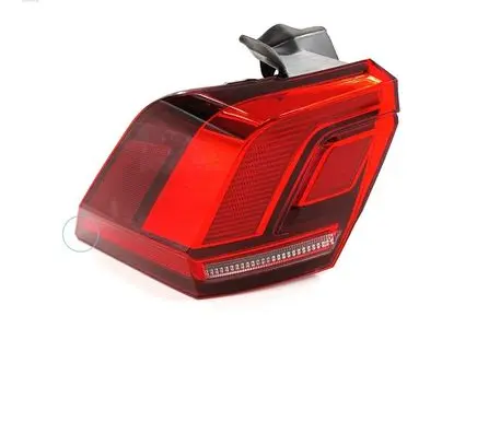 Volkswagen Tiguan Rear/tail lights 5NA945095D