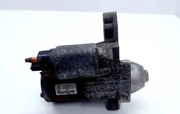 Nissan Qashqai Starter motor 233006867R