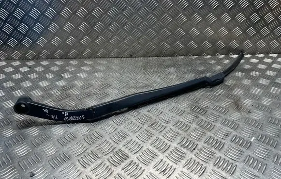 KIA Sorento Front wiper blade arm