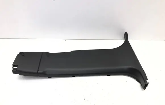 (B) pillar trim (bottom)