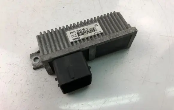 Renault Zoe Other control units/modules 296103254R